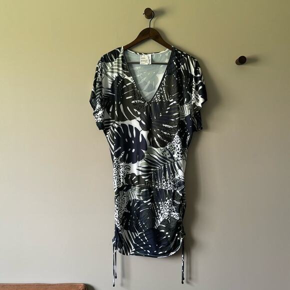 BAR III Moody Tropics Caftan Swim Cover-Up Size Small - Picture 1 of 8